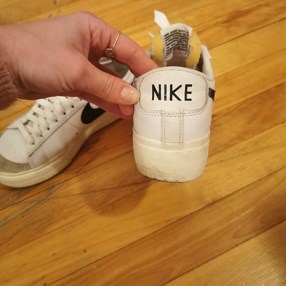 ⭐ Nike Blazer Low Platform Sneakers ⭐ - Picture 4 of 5